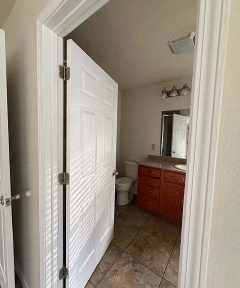 550 Dewey Rd — Photo 10