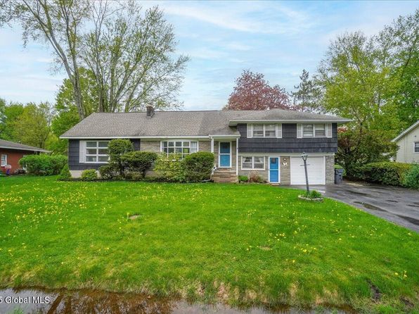 9 Bellaire Drive, Glenville, NY 12302