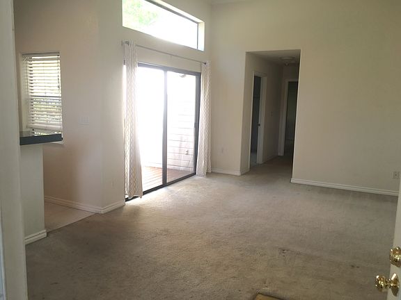 3rd image of 1402 Foothill Meadows Ct #1402