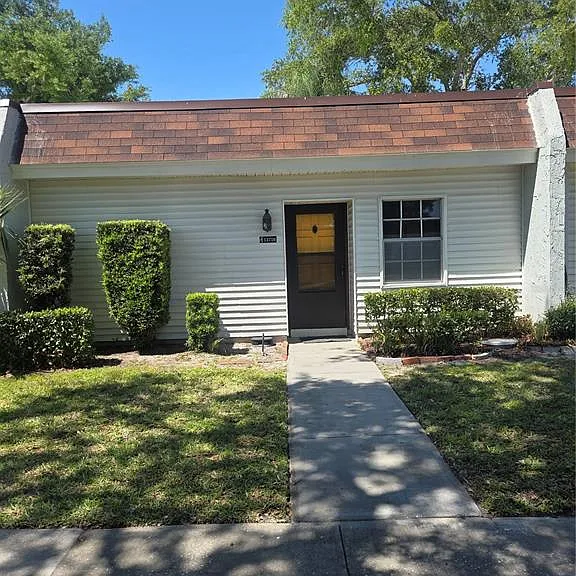 13719 Mission Oaks Blvd — Photo 1