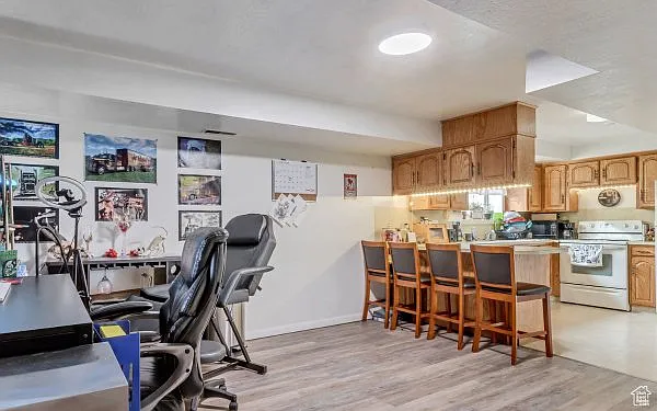 Spacious 2-Bedroom, 1 Bath Basement Unit in Spanish Fork, Utah — Photo 2