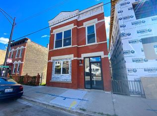 1811 W Cermak Rd #2, Chicago, IL 60608