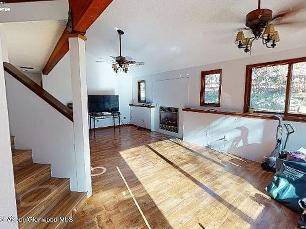 2401 Bennett Ave APT B