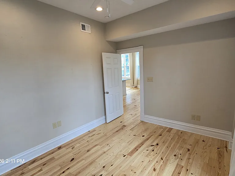 208 Center Ave #2 — Photo 24