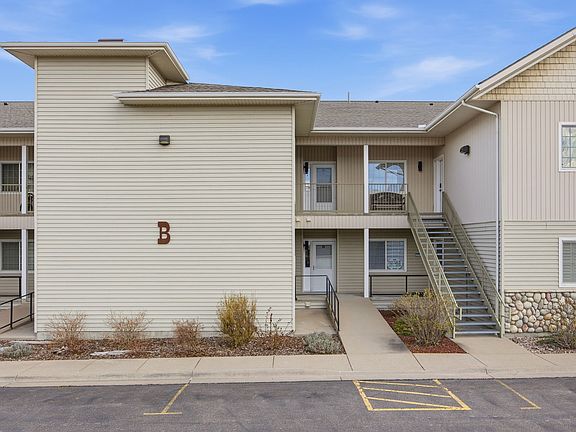 5th image of 100 Rocky Point Rd APT B6