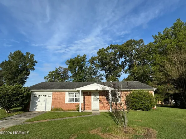 150 Locust Court, Jacksonville, NC 28546