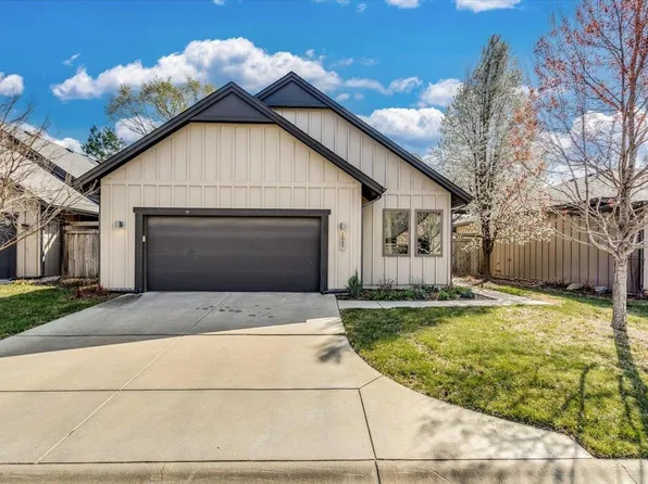 1007 N 119th Ct W, Wichita, KS 67235