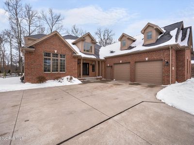 7883 Enchanted Cir, Monclova, OH, 43542