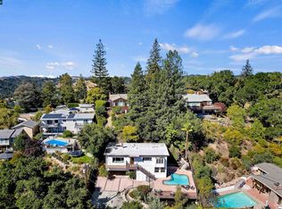 51 Las Palomas, Orinda, CA 94563