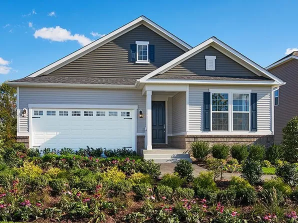 106 Curtain Fall Dr, Middletown, VA 22645