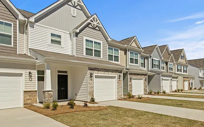 3 bed, 2.5 bath, 1748 sqft, $1,855 — Photo 4