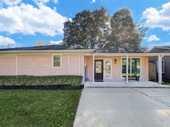 9007 Beverlyhill St, Houston, TX 77063