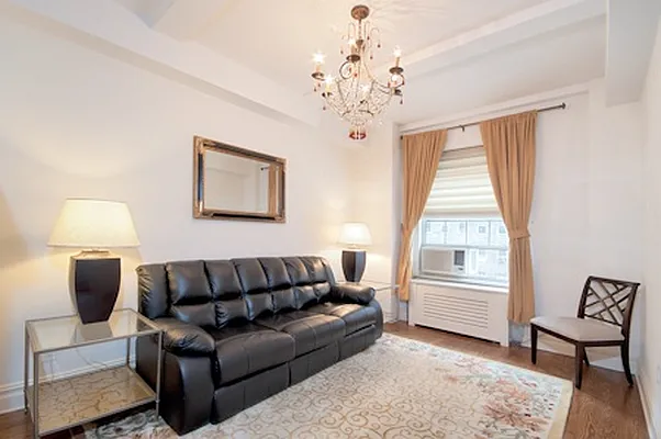 Rented by Nest Seekers International | media 33