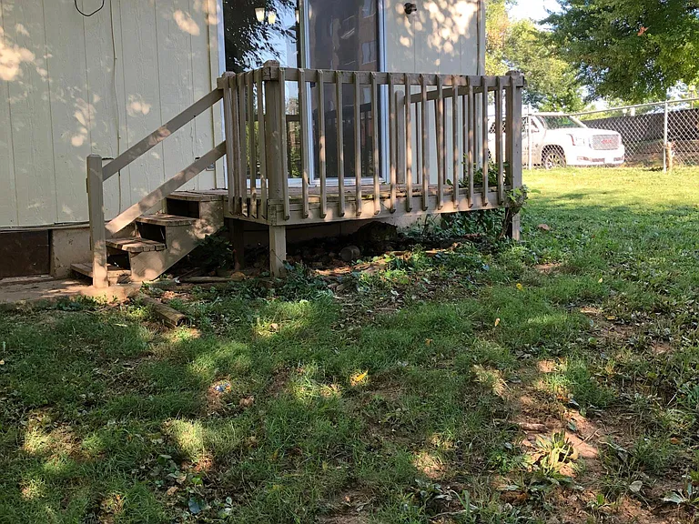 4424 S Robberson Ave — Photo 10