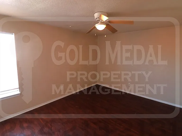 2806 Cantabrian Dr — Photo 13