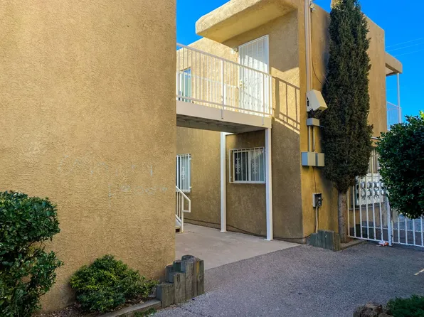Large Bedrooms and Balconies!