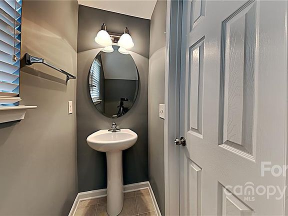 5th image of 5715 Bent Creek Cir