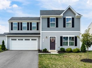 1209 Flatt Ln, Grottoes, VA 24441