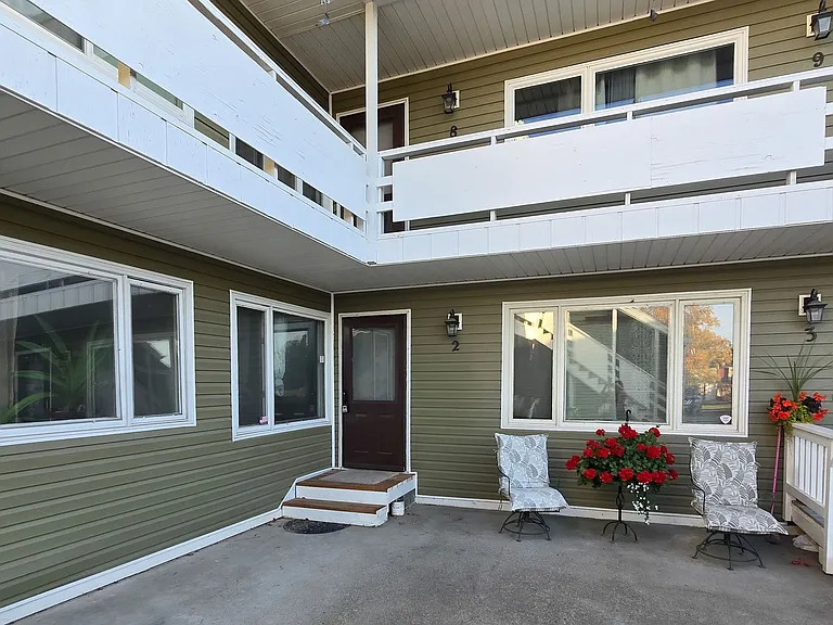95 Farewell Ave #2 — Photo 17