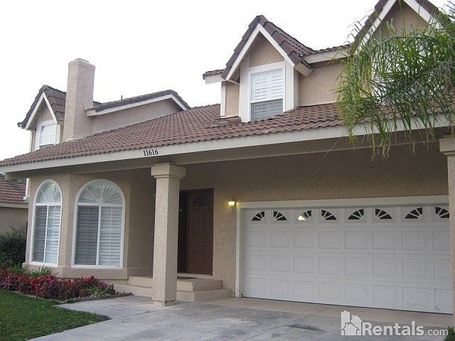 1st image of 11616 Driftwood Dr