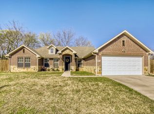1706 Wright St, Greenville, TX 75401