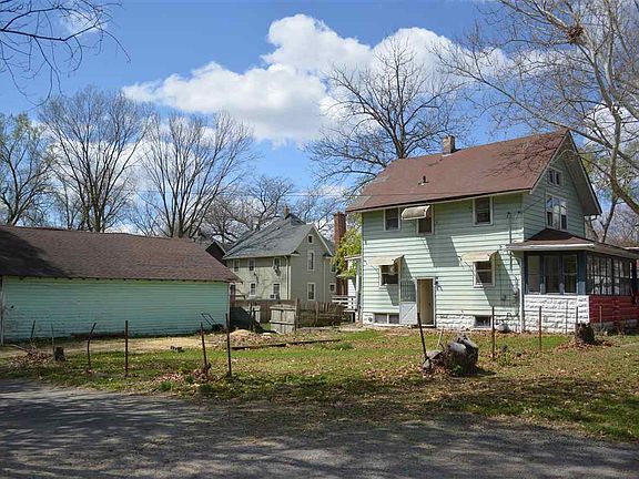 2nd image of 1346 Blaisdell St