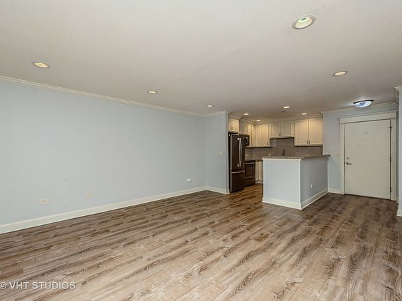 3rd image of 801 N McLean Blvd APT 346