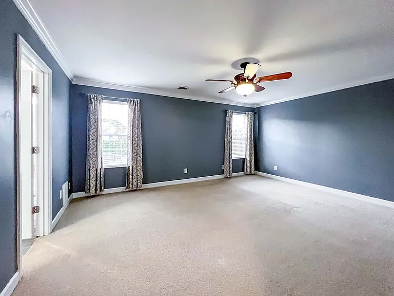 10309 Red Water Ln — Photo 3