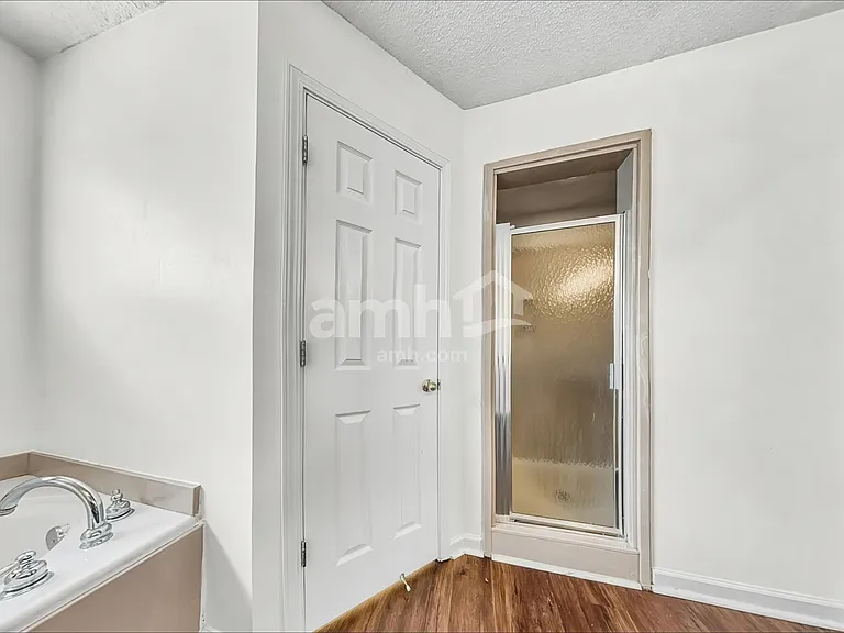 1466 Far Dr — Photo 12
