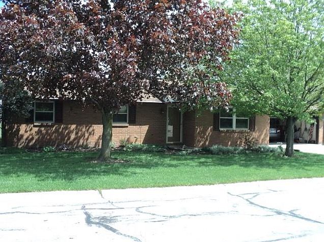 2nd image of 1271 Chippewa Dr