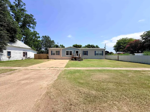 560 N 2nd St, Ashdown, AR 71822