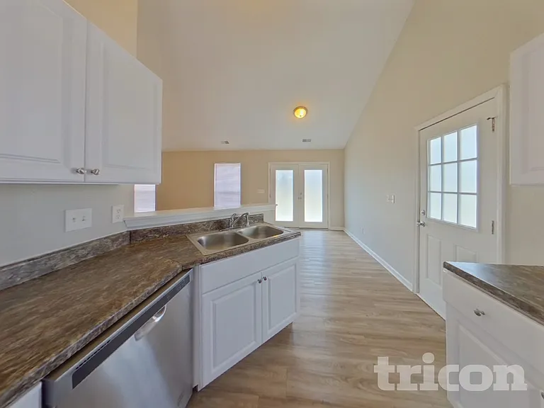 1401 May Oak Cir — Photo 6