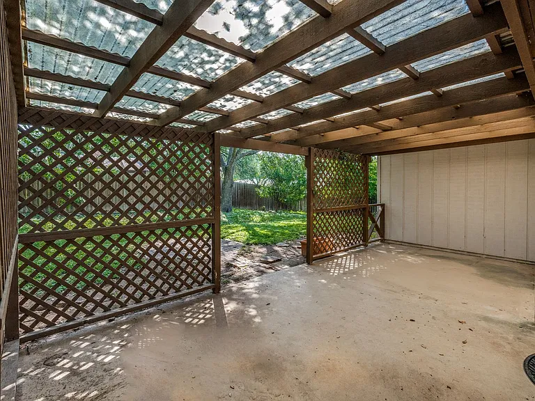 16006 Eagleway St — Photo 23