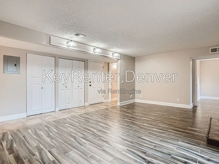 7665 E Eastman Ave #201-C — Photo 6
