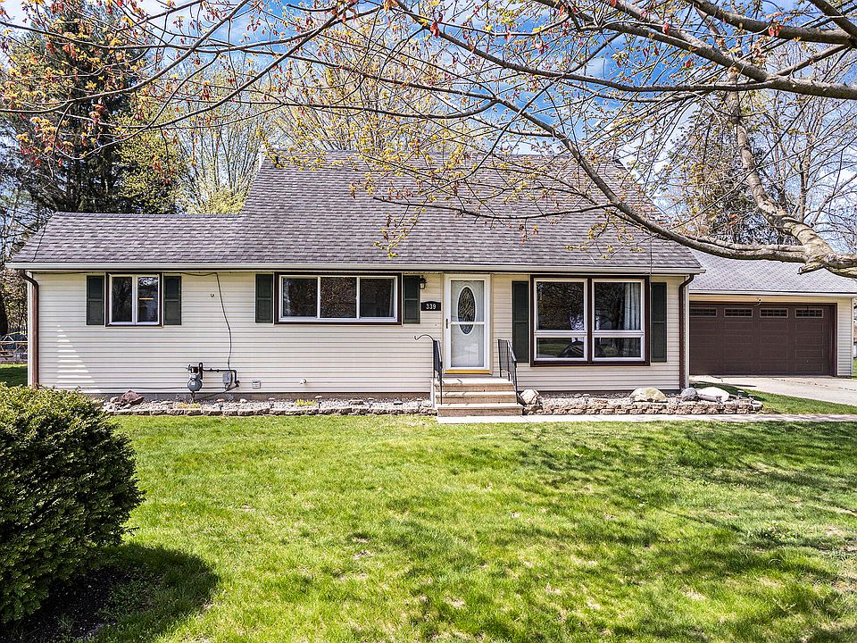 1st image of 339 Clayton Ave