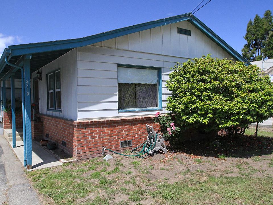 2215 7th Ave Santa Cruz CA 95062 Zillow