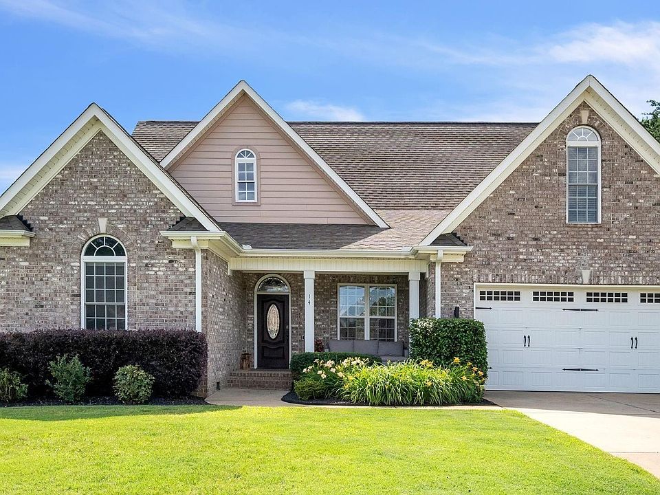 1st image of 14 Georgianna Ln