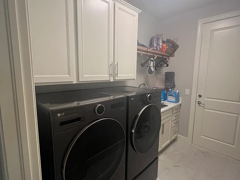 17205 Hadlow Pl — Photo 12