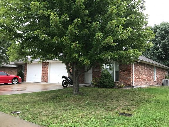 3rd image of 1103 Christie Ln