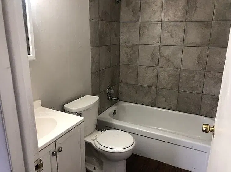 2 bed, 796 sqft, $900 — Photo 4