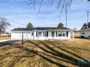 28395 Ayersville Pleasant Bend Rd, Defiance, OH 43512