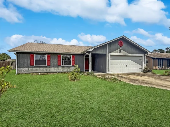 136 Cherry Point Dr, Saint Marys, GA 31558