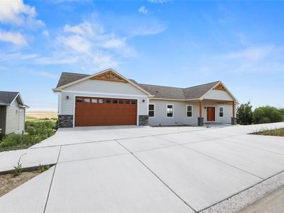 1909 Whispering Ridge Dr, Great Falls, MT, 59405
