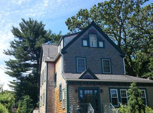 353 Park St, West Roxbury, MA 02132