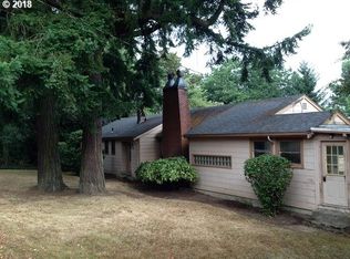 1547 Pine St, Lake Oswego, OR