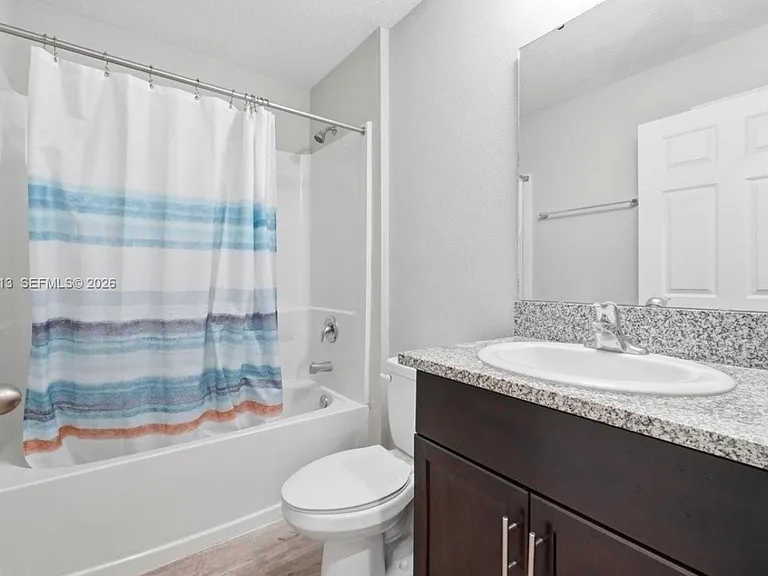 1536 Axel Cir — Photo 19