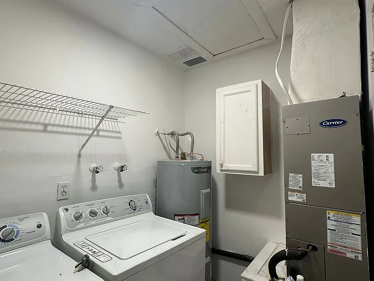 3699 SW 148th Pl #19 — Photo 5