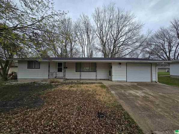 314 Oak St, Laurens, IA 50554