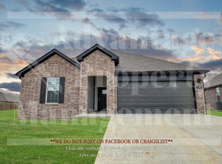 105 Mikah Dr, Maumelle, AR 72113