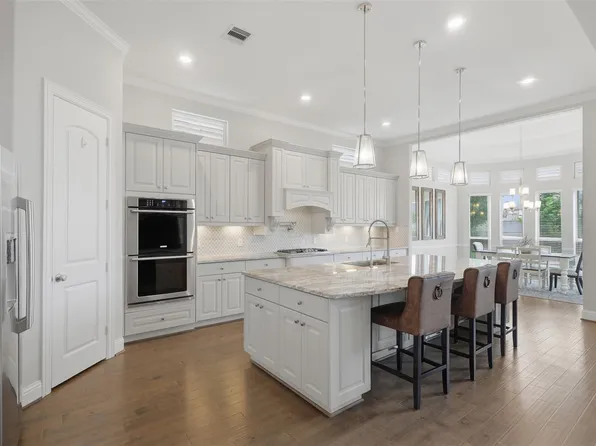 2429 Morning Ridge Ln, Friendswood, TX 77546